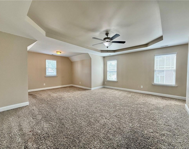 489 Wood Point Drive - Photo Thumbnail 21