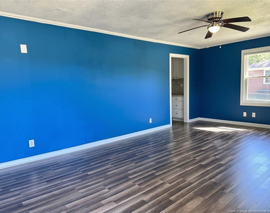 3921 Village Drive - Photo Thumbnail 2