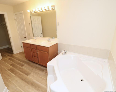 125 Gremar Drive - Photo Thumbnail 17