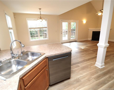 125 Gremar Drive - Photo Thumbnail 8