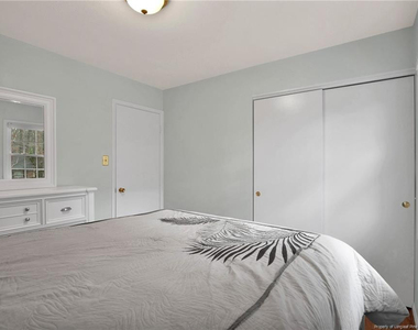 3209 Glasgow Drive - Photo Thumbnail 20