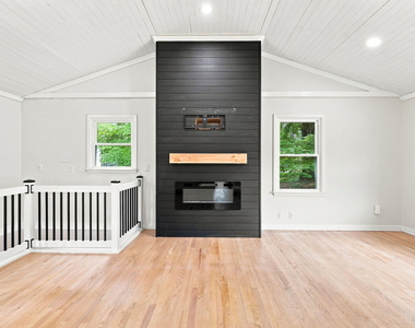 3108 Brentwood Road - Photo Thumbnail 1