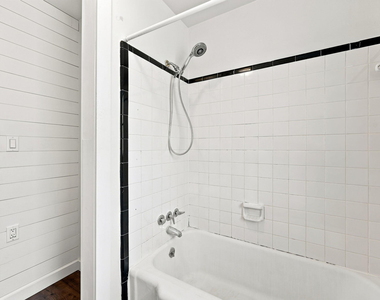 3108 Brentwood Road - Photo Thumbnail 13