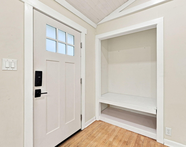 3108 Brentwood Road - Photo Thumbnail 7