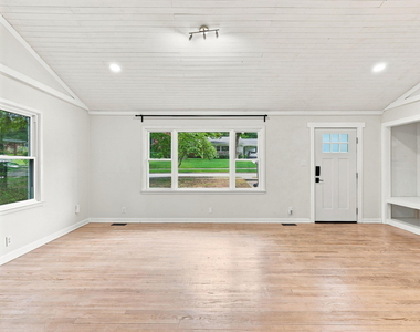3108 Brentwood Road - Photo Thumbnail 10