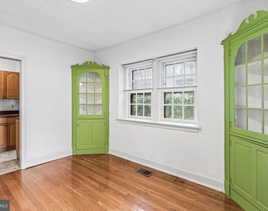 126 Argyle Road - Photo Thumbnail 12