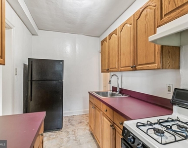 126 Argyle Road - Photo Thumbnail 17