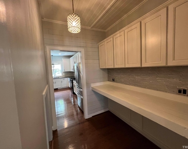 332 Covenant Rock Lane - Photo Thumbnail 6