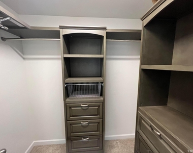 332 Covenant Rock Lane - Photo Thumbnail 12