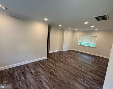1142 Jericho Road - Photo Thumbnail 9