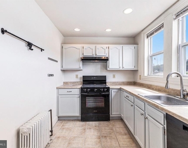 309 E Hector Street - Photo Thumbnail 3