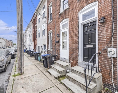 309 E Hector Street - Photo Thumbnail 1