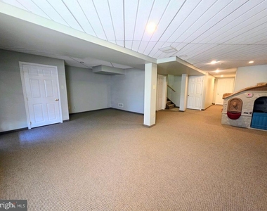 451 Glenn Rose Circle - Photo Thumbnail 19
