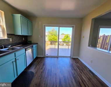 451 Glenn Rose Circle - Photo Thumbnail 7