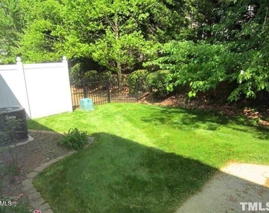 223 Churchview Street - Photo Thumbnail 6