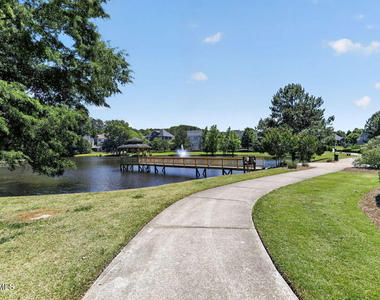 4832 Millens Bay Court - Photo Thumbnail 30