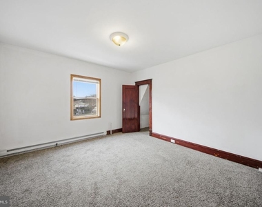 600 Main Road - Photo Thumbnail 11