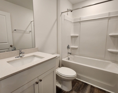 8503 Beckett Chase Way - Photo Thumbnail 7