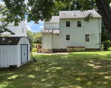 23 W Woodland Avenue - Photo Thumbnail 21