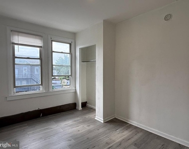 1300 Main Street - Photo Thumbnail 13