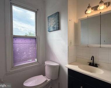 1300 Main Street - Photo Thumbnail 8