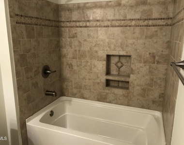 205 Electra Drive - Photo Thumbnail 6