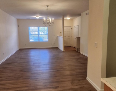 1725 Tw Alexander Drive - Photo Thumbnail 3