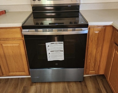 1725 Tw Alexander Drive - Photo Thumbnail 5