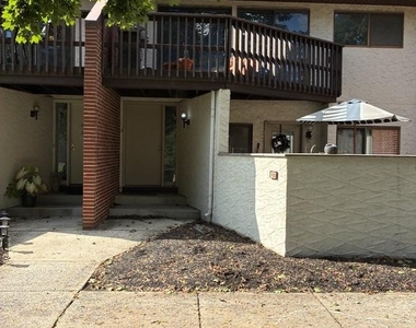 640 Geneva Drive - Photo Thumbnail 1