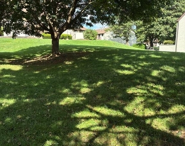 640 Geneva Drive - Photo Thumbnail 17
