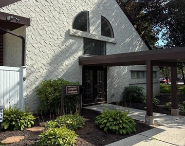 640 Geneva Drive - Photo Thumbnail 14