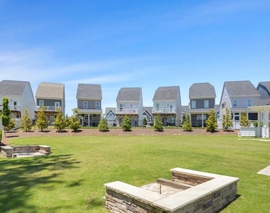1133 Little Gem Lane - Photo Thumbnail 10