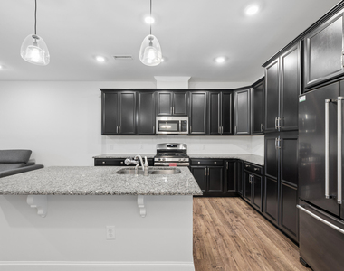 1306 Farm Pond Trail - Photo Thumbnail 11