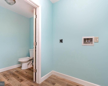 62 Breckenridge Street - Photo Thumbnail 5