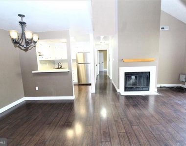 604 Ravens Crest Drive - Photo Thumbnail 21