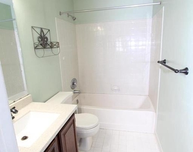 604 Ravens Crest Drive - Photo Thumbnail 9