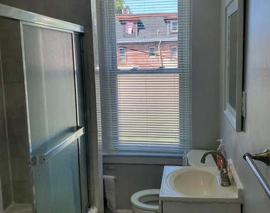 436 Pennington Avenue - Photo Thumbnail 2