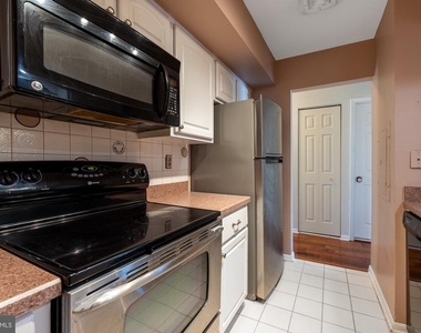 85 Pinewood Drive - Photo Thumbnail 9