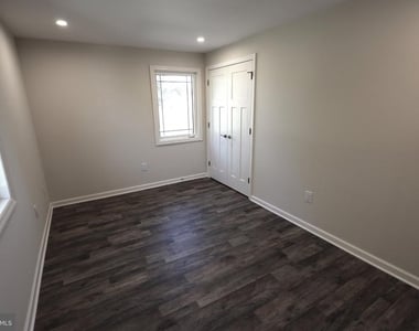 136 Morrison Avenue - Photo Thumbnail 13
