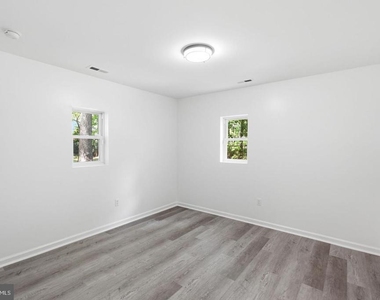 1419 Victory Avenue - Photo Thumbnail 14