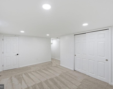 1419 Victory Avenue - Photo Thumbnail 26