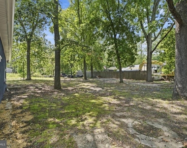 1419 Victory Avenue - Photo Thumbnail 31