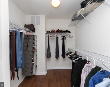 28 Regency Court - Photo Thumbnail 13