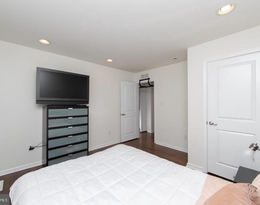 28 Regency Court - Photo Thumbnail 15