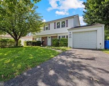 8 Holton Lane - Photo Thumbnail 1