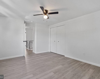 8 Holton Lane - Photo Thumbnail 21