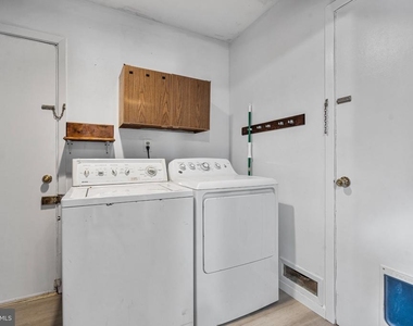 8 Holton Lane - Photo Thumbnail 18