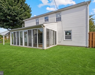 8 Holton Lane - Photo Thumbnail 2