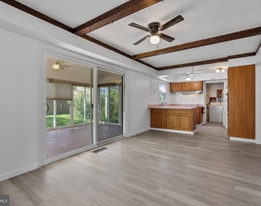 8 Holton Lane - Photo Thumbnail 14