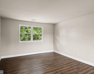 109 Eaves Mill Road - Photo Thumbnail 6